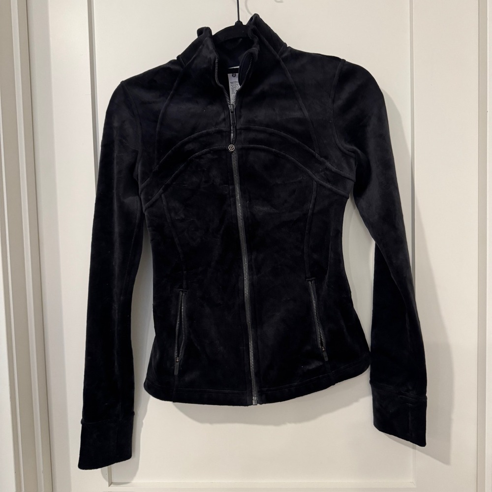 Lululemon Define Jacket Velour Black Slim Fit Zip Up LW4CICS Size 4
